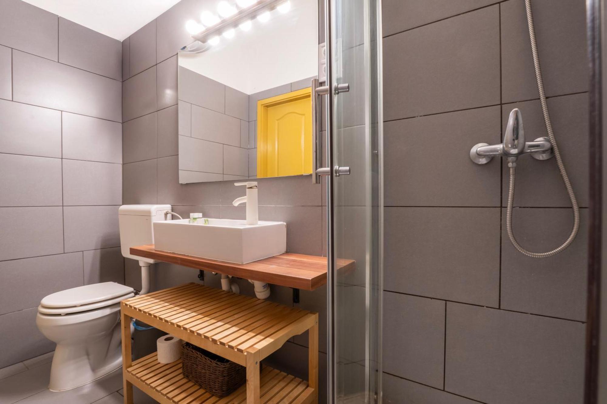 Klau10 Studio Apartment In Party District. Budapest Eksteriør billede